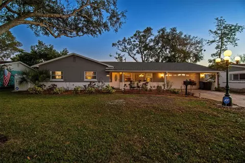 6260 23rd Ter N, Saint Petersburg, FL 33710