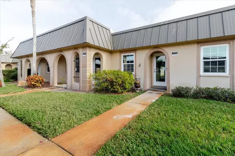 4235 Stratford Dr #NA, New Port Richey, FL 34652