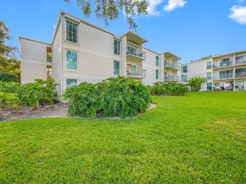 3325 Bayshore Blvd #B36, Tampa, FL 33629