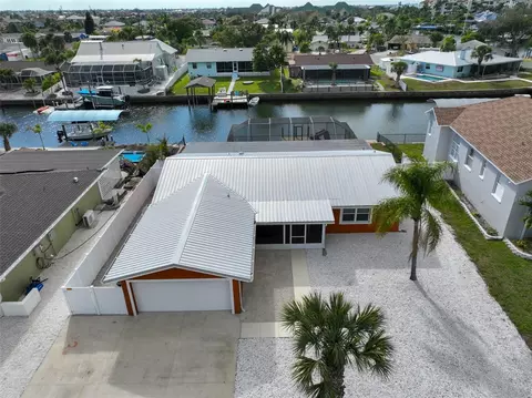 1018 Silver Palm Way, Apollo Beach, FL 33572