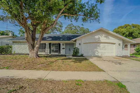 8405 Reynolds Dr, Hudson, FL 34667