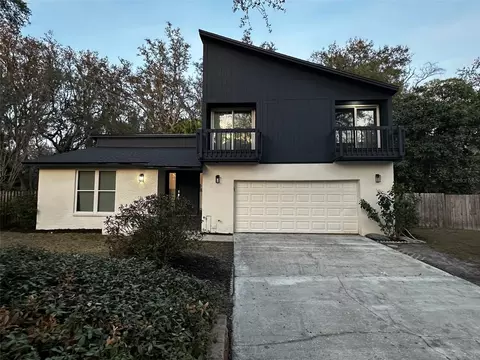 14709 Laurel Lake Ln, Lutz, FL 33559