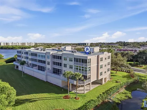 6575 99th Way N #22301, Saint Petersburg, FL 33708