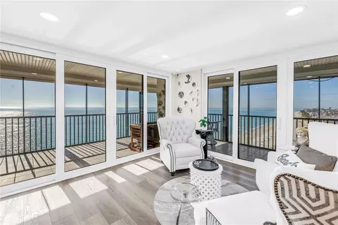 15462 Gulf Blvd #1006, Madeira Beach, FL 33708