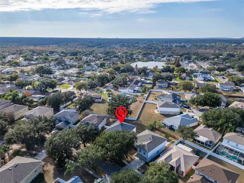 View/Area - 10325 Frog Pond Dr, Riverview, FL 33569 photo 2 of 3