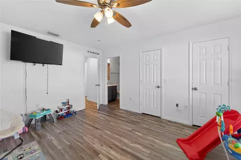 Bedroom - 10325 Frog Pond Dr, Riverview, FL 33569 photo 6 of 10