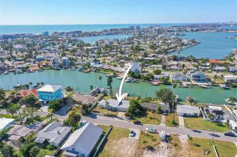 View/Area - 600 Normandy Rd, Madeira Beach, FL 33708 photo 5 of 8