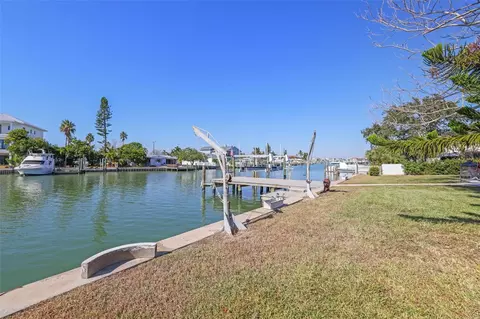 Exterior - 600 Normandy Rd, Madeira Beach, FL 33708 photo 9 of 12