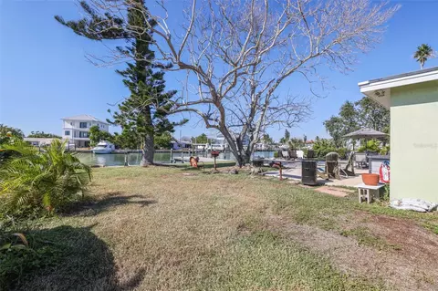 Exterior - 600 Normandy Rd, Madeira Beach, FL 33708 photo 6 of 12