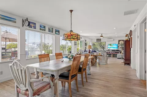 Dining - 600 Normandy Rd, Madeira Beach, FL 33708 photo 2 of 4