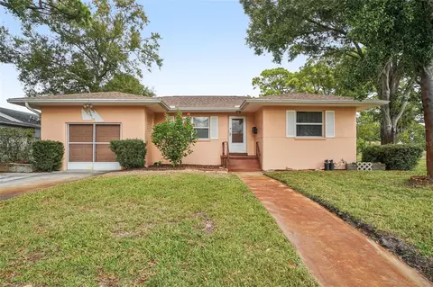 6301 7th Ave N, Saint Petersburg, FL 33710