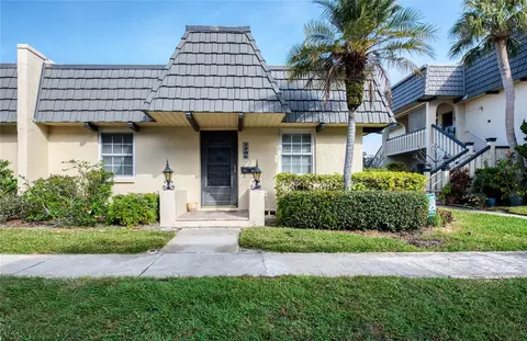 2206 Cordova Grn, Seminole, FL 33777