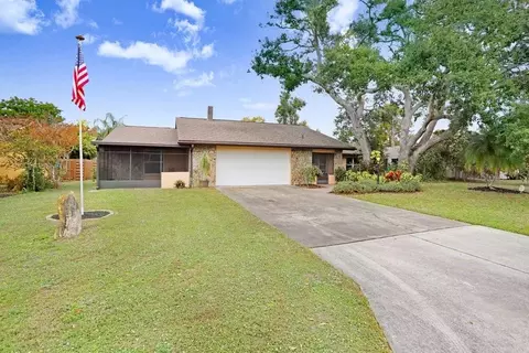 813 Exmoor St, Sarasota, FL 34243