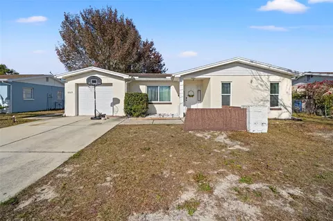8025 Durham Dr, Port Richey, FL 34668