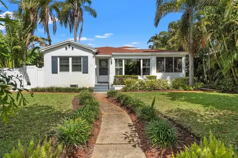 209 17th Ave N, Saint Petersburg, FL 33704