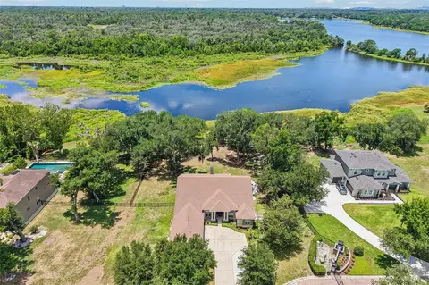 View/Area - 11325 Hidden Valley Ln, Riverview, FL 33569 photo 9 of 17
