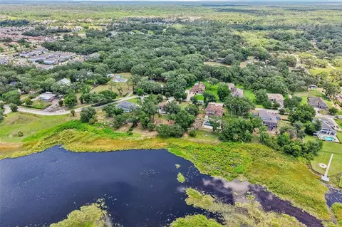 View/Area - 11325 Hidden Valley Ln, Riverview, FL 33569 photo 12 of 17