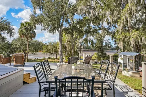 Exterior - 11325 Hidden Valley Ln, Riverview, FL 33569 photo 7 of 16
