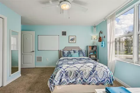 Bedroom - 11325 Hidden Valley Ln, Riverview, FL 33569 photo 6 of 11