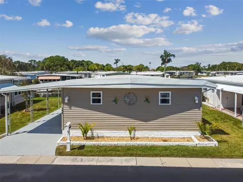 10232 Paradise Dr #193, Largo, FL 33773