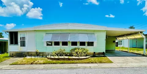 36 Maple Leaf Ct, Palm Harbor, FL 34684