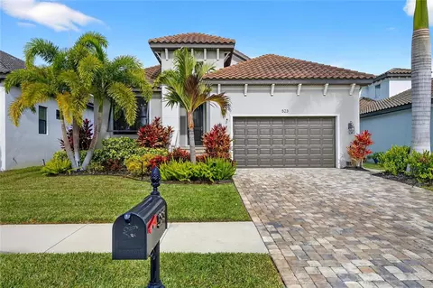 523 Treviso Dr, Apollo Beach, FL 33572