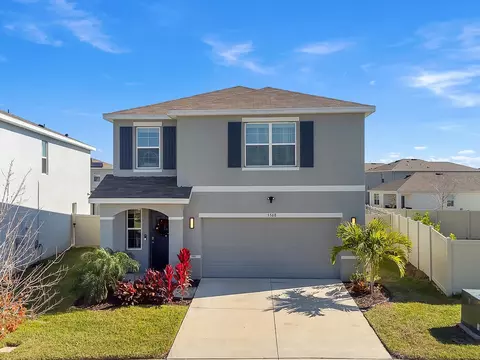 5568 Wandering Willow Dr, Wesley Chapel, FL 33545