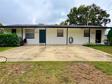 38750 38752 2nd Ave, Zephyrhills, FL 33542