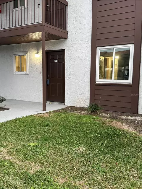 39132 County Road 54 #2018, Zephyrhills, FL 33542