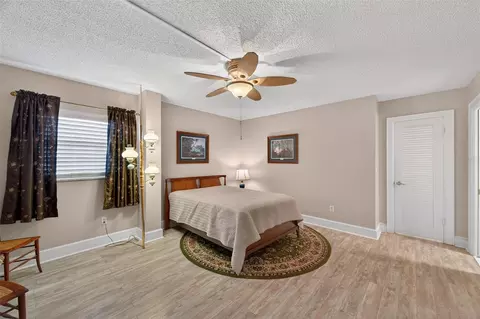 Bedroom - 131 Bluff View Dr #403, Belleair Bluffs, FL 33770 photo 3 of 3