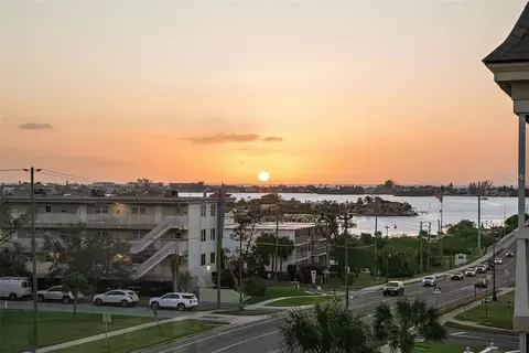 View/Area - 131 Bluff View Dr #403, Belleair Bluffs, FL 33770 photo 3 of 3
