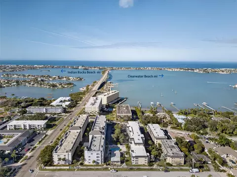 View/Area - 131 Bluff View Dr #403, Belleair Bluffs, FL 33770 photo 2 of 3