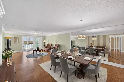Dining - 131 Bluff View Dr #403, Belleair Bluffs, FL 33770 photo 1 of 1