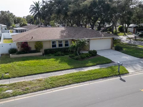 12156 98th Ave, Seminole, FL 33772
