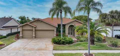 1858 Spur Ln, Palm Harbor, FL 34685