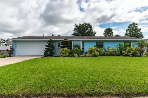 3615 Haines Rd N, Saint Petersburg, FL 33704