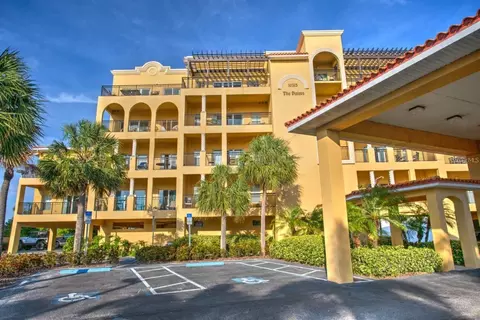 10315 Gulf Blvd #302, Treasure Island, FL 33706