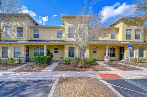 228 Hardcastle Pl, Valrico, FL 33594