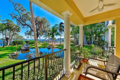 144 Banyan Bay Dr, Saint Petersburg, FL 33705