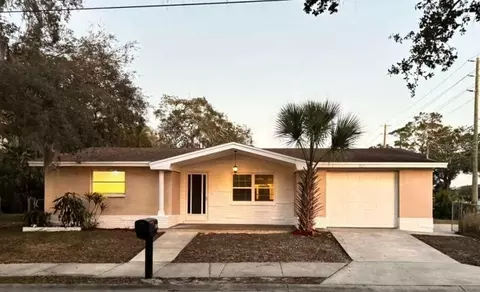 831 Virginia Ave, Tarpon Springs, FL 34689