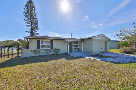 6025 Florida Cir S, Apollo Beach, FL 33572