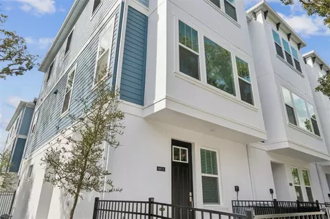 6605 N Nebraska Ave #12, Tampa, FL 33604