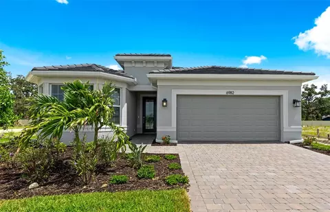 6953 Honeybell Dr, Nokomis, FL 34275