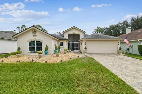 3216 Fox Squirrel Ln, Valrico, FL 33596