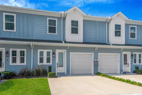 3722 W Mango Ave #7, Tampa, FL 33611
