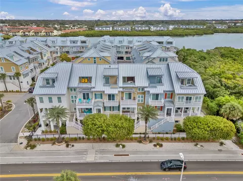 19915 Gulf Blvd #204, Indian Shores, FL 33785