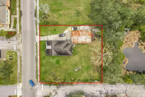 112 E Martin Luther King Jr Dr, Tarpon Springs, FL 34689