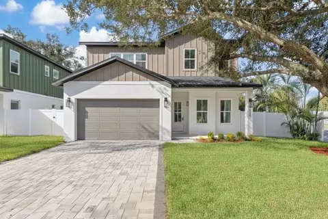 10194 Hodson Pl, Seminole, FL 33776