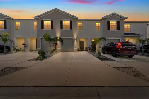9248 Rock Harbour Way, Tampa, FL 33637