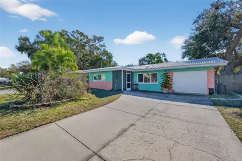 1417 Spring Ln, Clearwater, FL 33755
